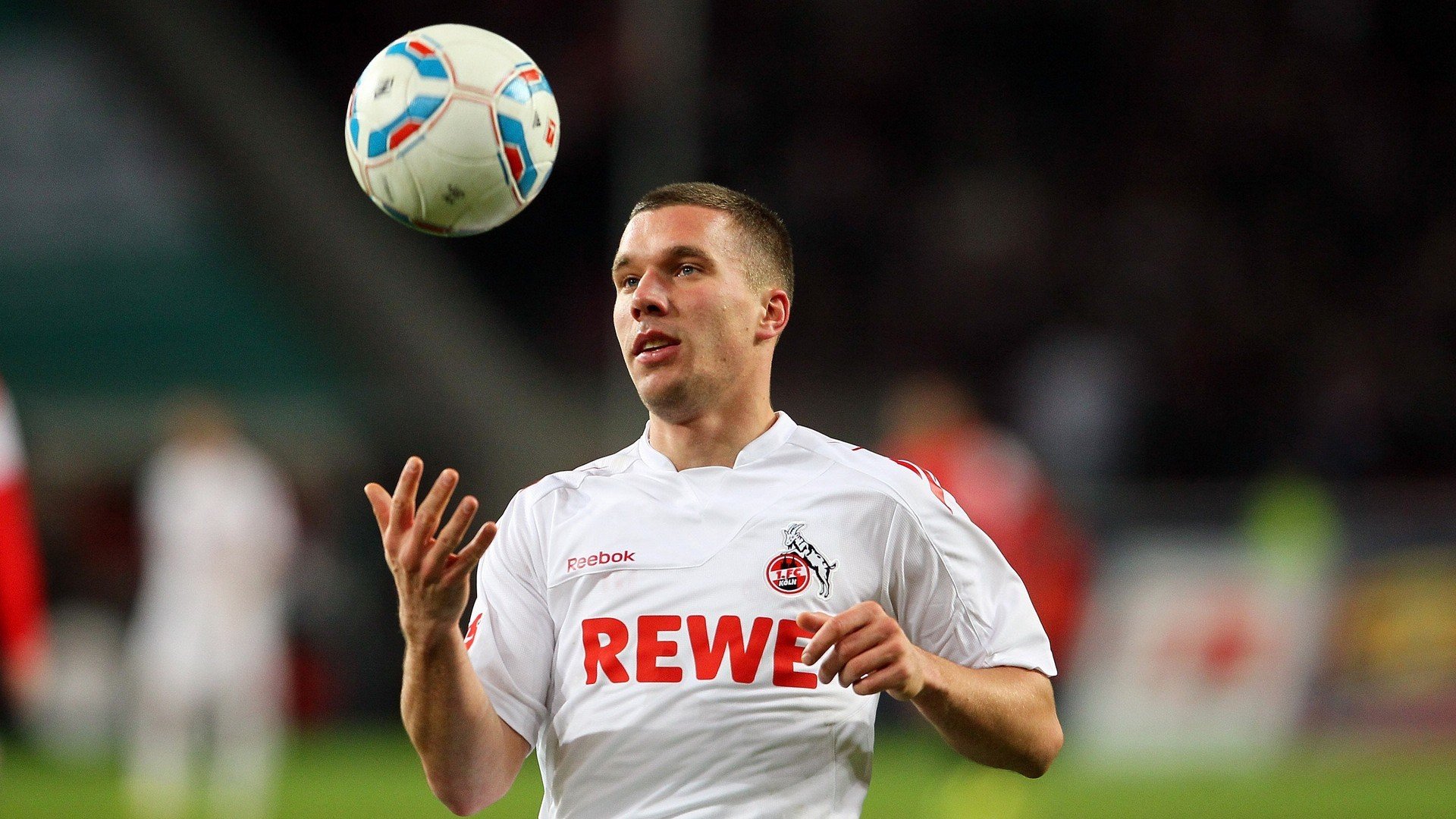 城市举办全民健身周结合赛事推广提高市民参与率,全民健身系列比赛活动